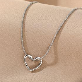 Niche Hollow Heart Necklace For Women (Option: HS943 2)